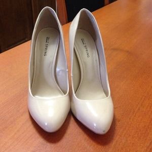 Beautiful heels..!! Only wear once