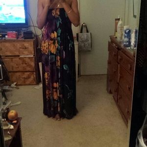 (HOLD) Floral Maxi Dress