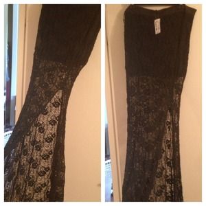 ⛔️🚨SALE🚨⛔️Gorgeous Knit Skirt