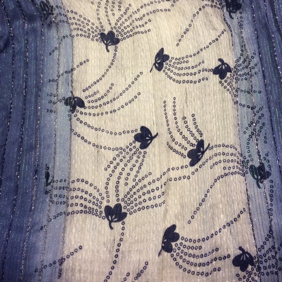 Scarf - Picture 2 of 2