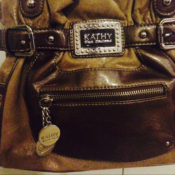 Purse - Picture 2 of 4