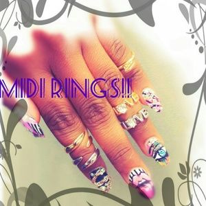 LOVE midi ring.
