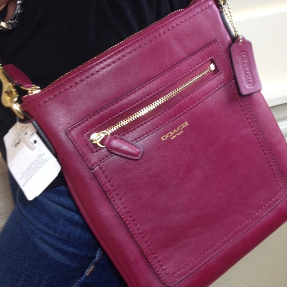 SOLD in Bundle NWT Coach Crossbody - Picture 3 of 4