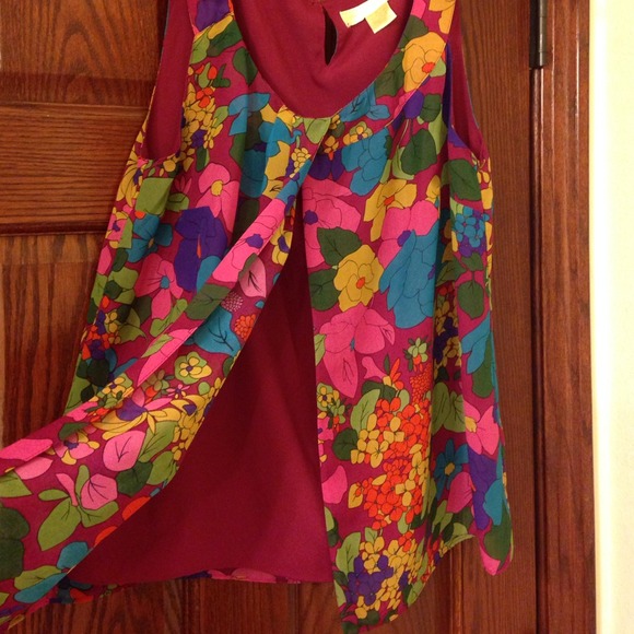 Open Front Top!! - Picture 2 of 4