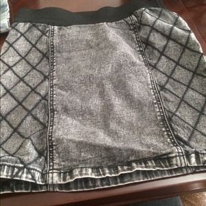 Acid wash pencil skirt