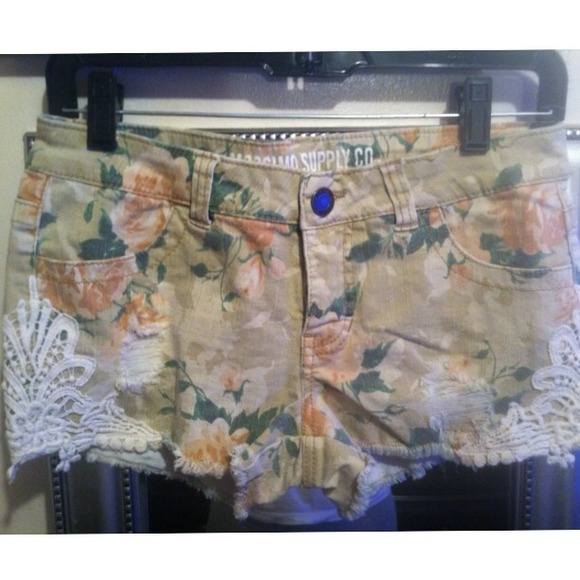 Flower print summer stretch short shorts