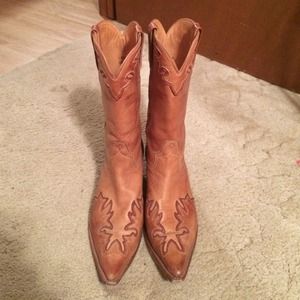Beautiful pair of Charlie 1 Horse boots