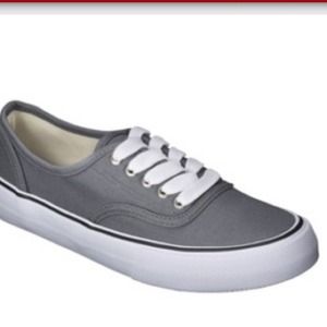 Gray Canvas Shoes, size 7, NEW