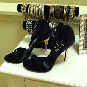 SM shoes.