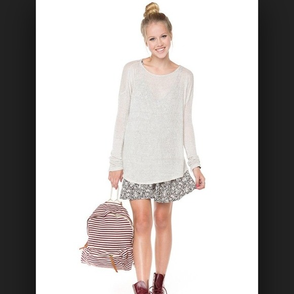 Brandy Melville Carlina Top
