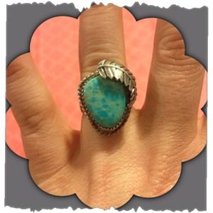 ⚡️Sale⚡️ Vintage Sterling 925 and Turquoise Native