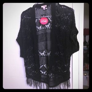 ❌Sold on vinted❌Black crochet cardigan