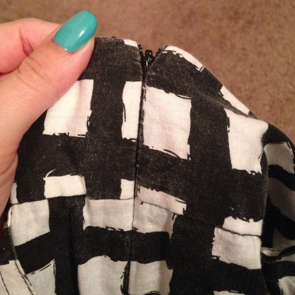 Cute skirt!!!!! - Picture 3 of 3