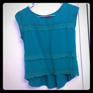 🎤SOLD🎤Emerald small flappy leaf blouse