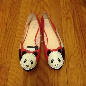 Panda red flats