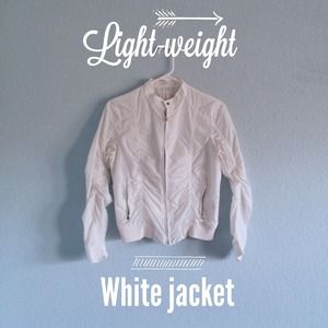 Light-weight white jacket (size xs)