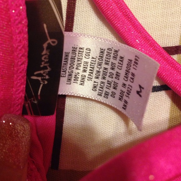 Pink sparkly bikini - Picture 2 of 3