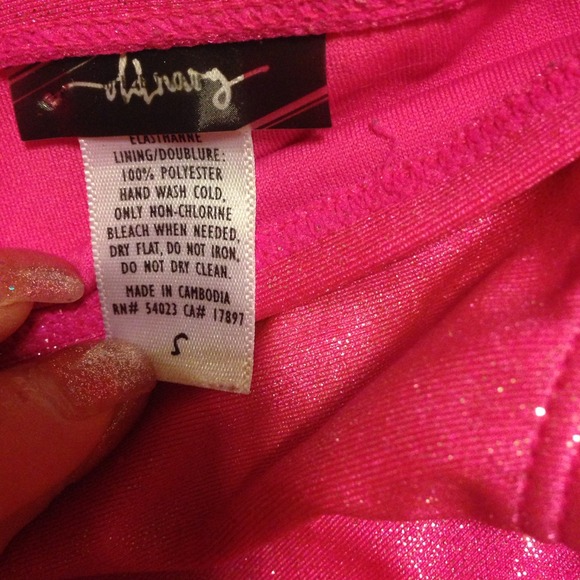 Pink sparkly bikini - Picture 3 of 3