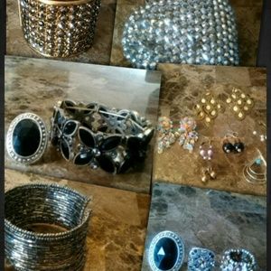 Bundle of accessories