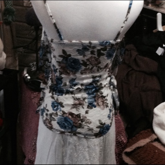 RUFFLES RULE!! - Picture 2 of 4