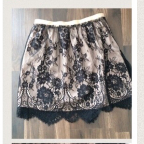 Zara lace skirt