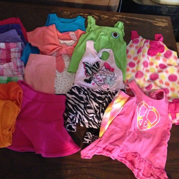 SOLD Girls 18-24M Summer Clothing Lot SOLD