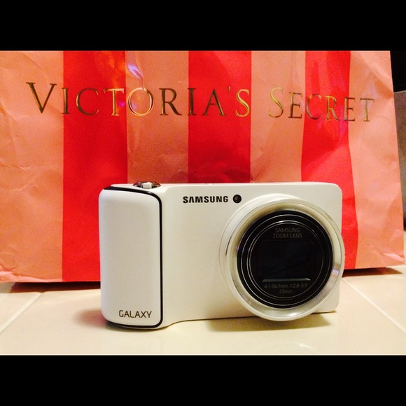 🙅reserve🙅Samsung Galaxy touchscreen camera