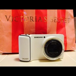 🙅reserve🙅Samsung Galaxy touchscreen camera