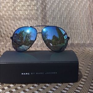 Marc by Marc Jacobs mirrored aviator sunglasses
