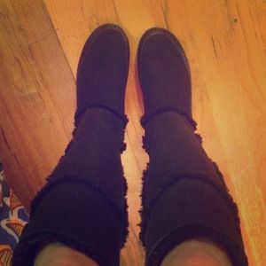 TORY BURCH rare sheepskin-lined black boots!!! Sz6