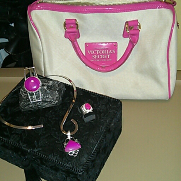 Victoria's Secret Medium pink purse