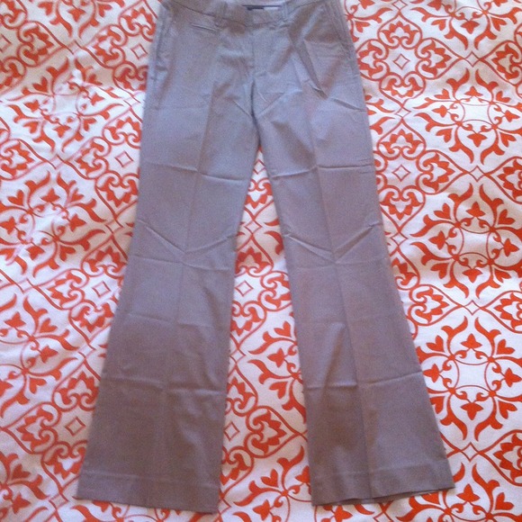 RESERVED for @lestkels ⭐️ GAP Khaki Dress Pants