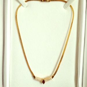 Gold plated neckless one size