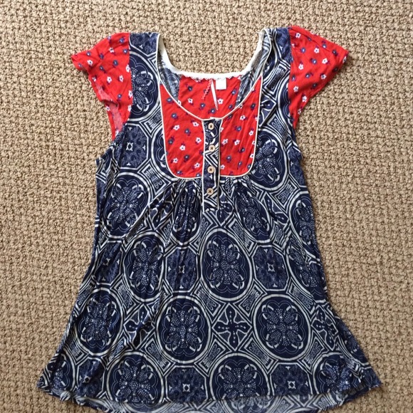 Adorable ANTHROPOLOGIE tee shirt