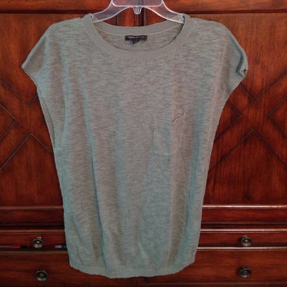 SOLD...Banana Republic Sweater with Pocket