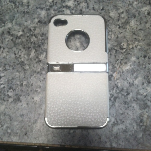 iPhone 4 case