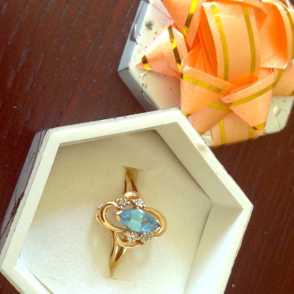 14K gold ring-- Bought In Antique Shop