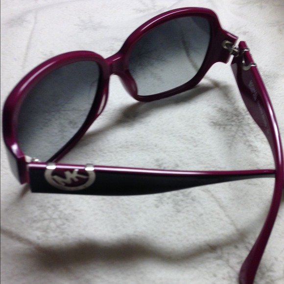 Authentic Michael Kors Sunglasses main image 4