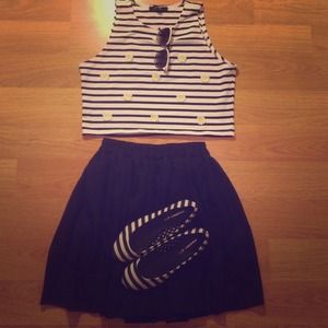 Striped daisy crop top XL