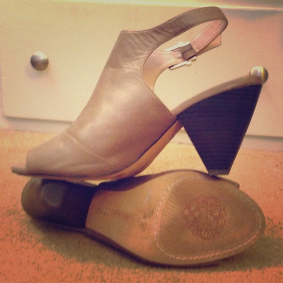 Vince Camuto Leather heels- worn once