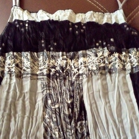 Chiffon Top - Picture 2 of 4
