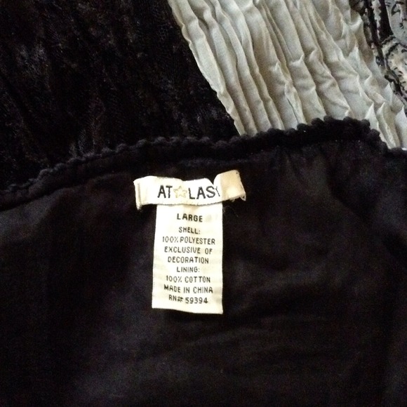Chiffon Top - Picture 3 of 4