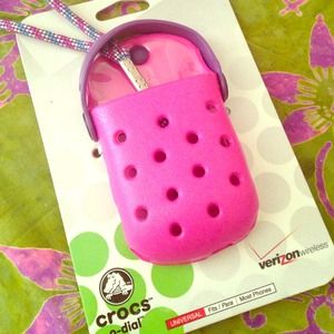 👣CROCS phone case !!👣