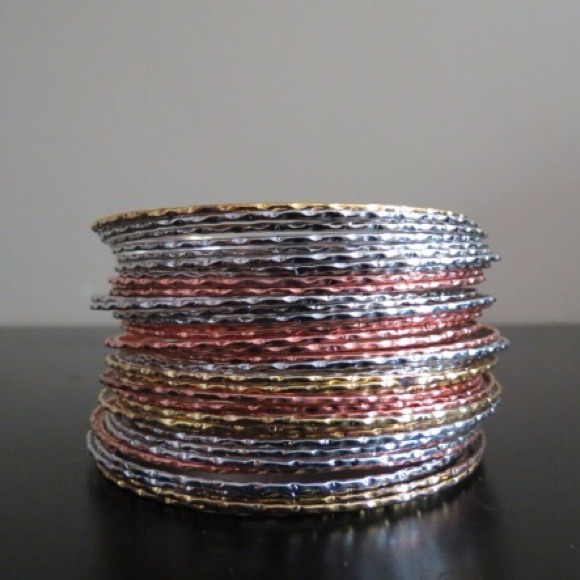 Jewelry - metal bangle set 🎉HP!🎉