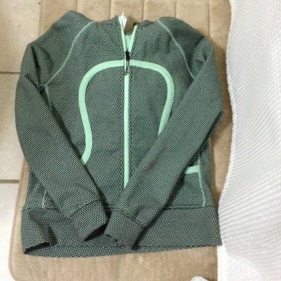 Lululemon Scuba hoodie
