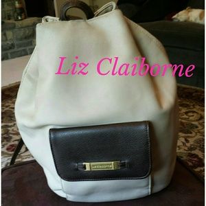 10$ Reduced 2× $$ Liz Claiborne back pack handbag