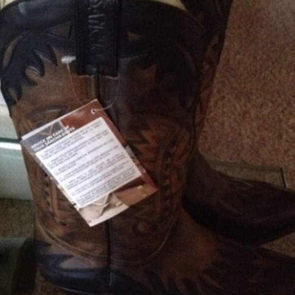 Boots - NEED these Cowboy boots ASAP!!!