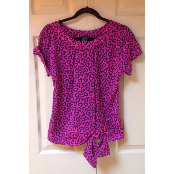 Marc by Marc Jacobs Tops - 🎉 Host Pick🎉 Marc By Marc Jacobs Heart Print Top