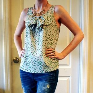 ModCloth Tops - 🎉HP🎉🌿Pretty🌿Bow-front green dots top ModCloth Tops - 🎉HP🎉🌿Pretty🌿Bow-front green dots top