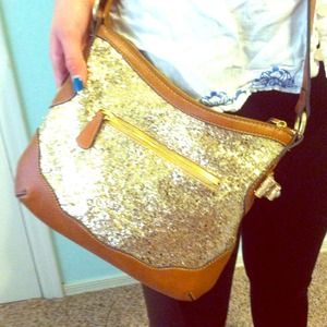 Jessica Simpson Crossbody NWOT